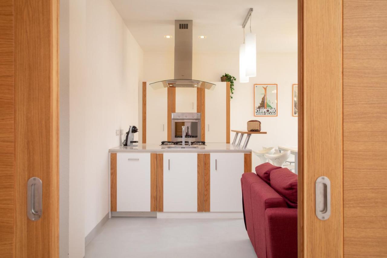 Old Charm - Seaview Apartment La Maddalena  Buitenkant foto
